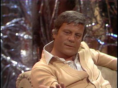 Oliver Reed